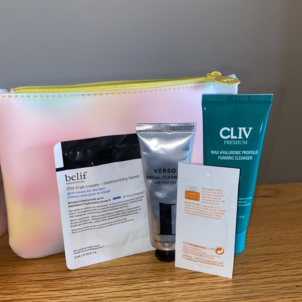 Skin care mini bag!!